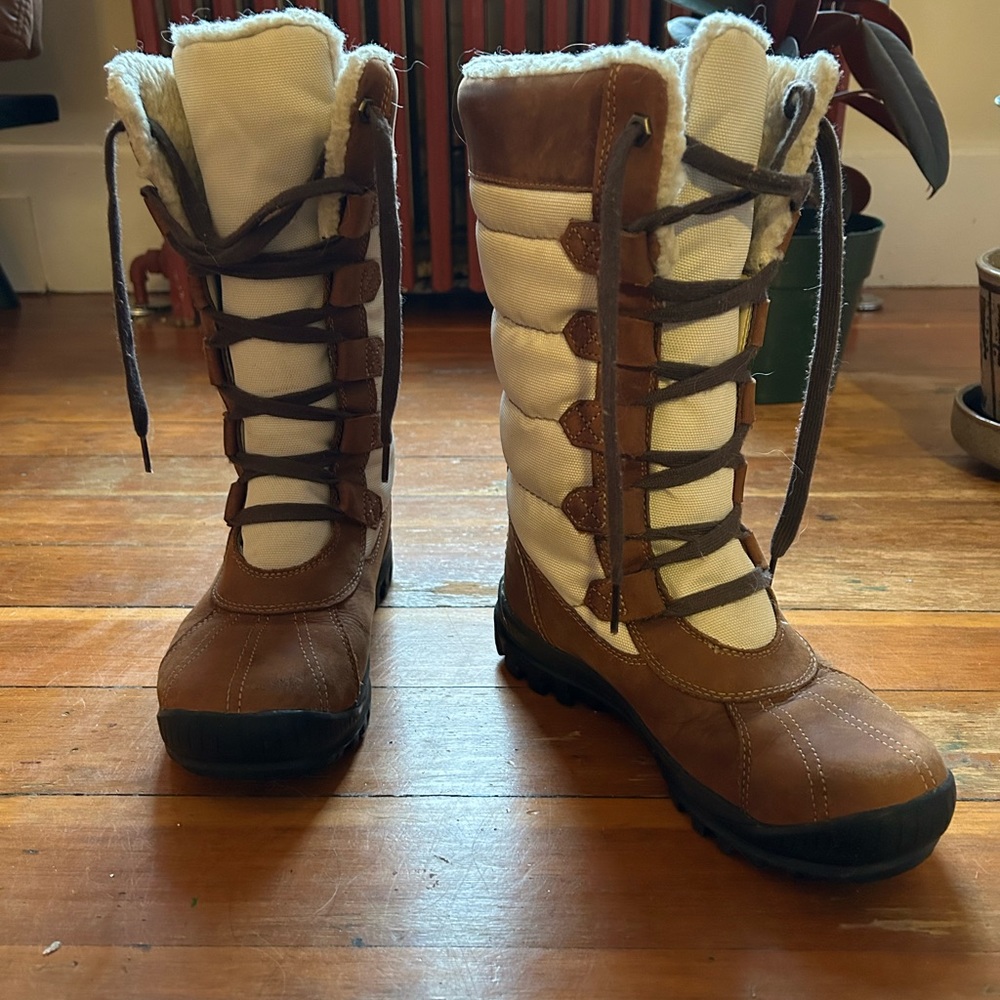 Timberland Mt. Hayes Waterproof Women’s Winter Snow Boots Size 6